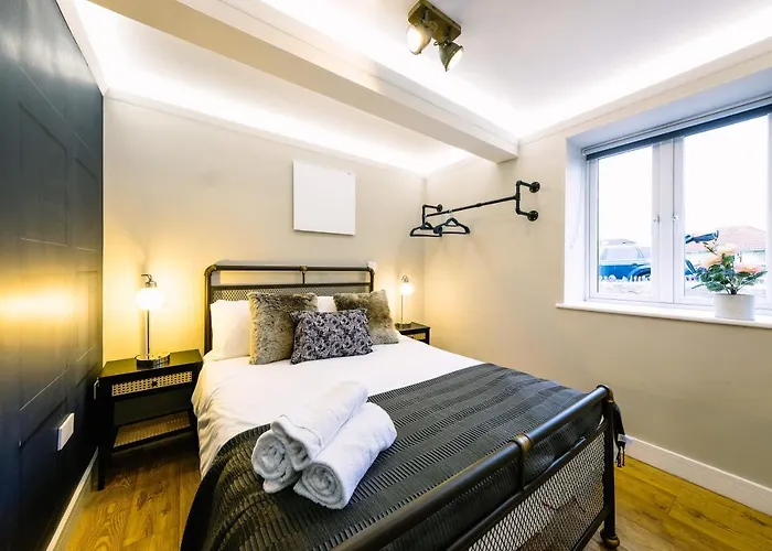 One Bedroom Apartments In Gloucester Road North