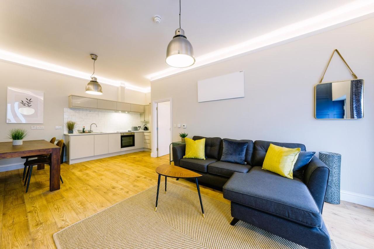 One Bedroom In Gloucester Road North * Bristol