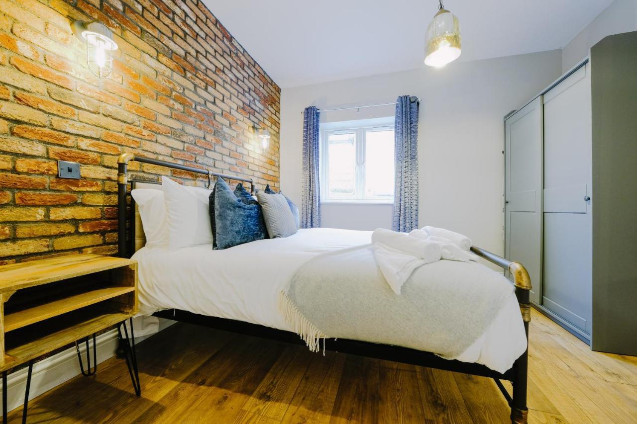 One Bedroom In Gloucester Road North * Bristol